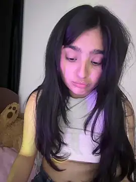 Snapshot of Clementyne30 chatting on November 2, 1:30 am Clementyne30 online show from November 2, 1:30 am