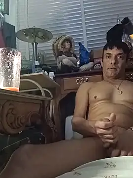 Snapshot of dicinyou80 chatting on March 21, 9:36 am dicinyou80 online show from March 21, 9:36 am