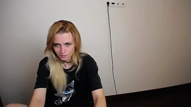 PeppyMia online show from September 21, 7:10 am