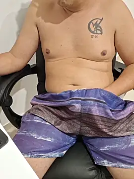 Carloskasado online show from September 18, 8:33 pm