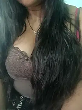 Snapshot of Anjali-bhabhi chatting on March 11, 6:41 am Anjali-bhabhi online show from March 11, 6:41 am