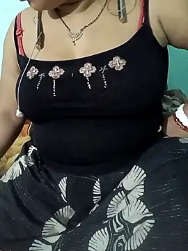 Snapshot of Anjali-bhabhi chatting on April 4, 6:16 pm Anjali-bhabhi online show from April 4, 6:16 pm