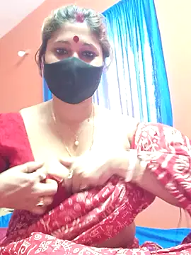 misspriya03 online show from January 8, 6:26 am