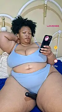Snapshot of Kosmik_Atom chatting on July 9, 2:59 am Kosmik Atom online show from July 9, 2:59 am