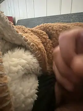 jamesliddick38 online show from March 1, 6:10 pm