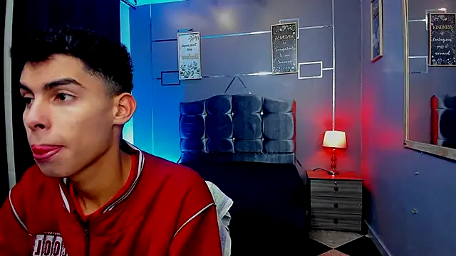 Room 69x online show from October 13, 3:50 am