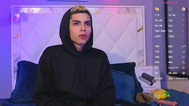 Room 69x online show from March 28, 1:00 pm