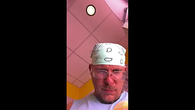 Pussyismyfavoritetaste online show from February 18, 1:23 am