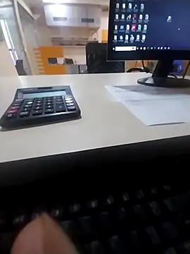 Snapshot of kiss_like_choco11 chatting on September 27, 6:07 am kiss like choco11 online show from September 27, 6:07 am