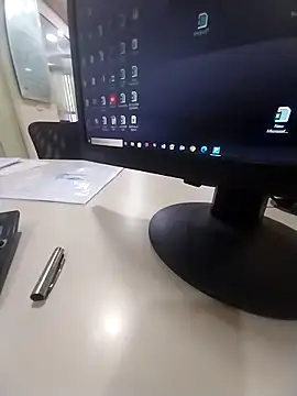 Snapshot of kiss_like_choco11 chatting on May 18, 7:25 am kiss like choco11 online show from May 18, 7:25 am