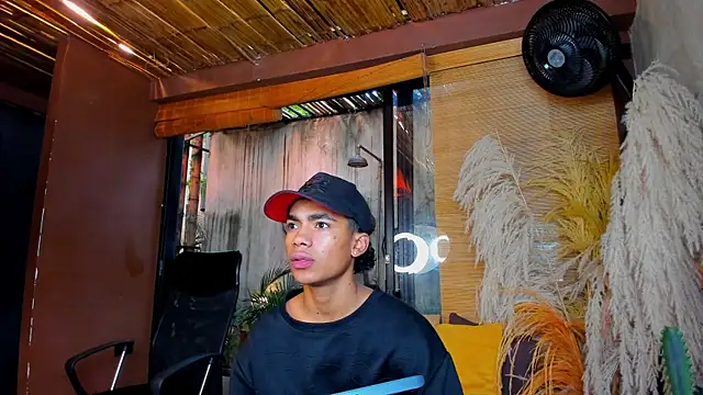 AlanCutee online show from December 17, 12:55 pm