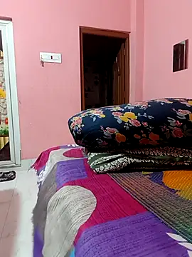 Snapshot of Cute-Swewty chatting on June 1, 2:41 pm Cute-Swewty online show from June 1, 2:41 pm