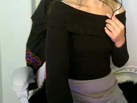 JOLLY 67 online show from November 11, 4:01 am