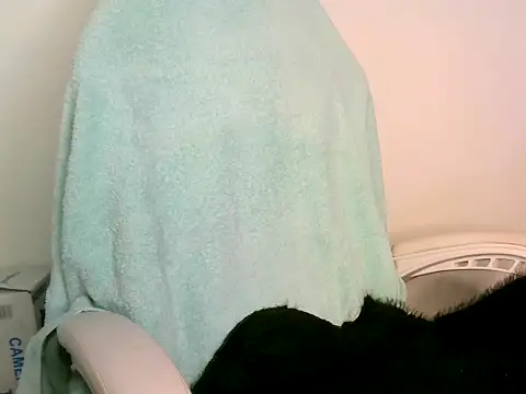 JOLLY 67 online show from December 19, 3:24 am