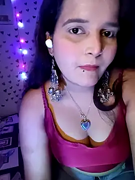 Snapshot of QueerSofty chatting on September 12, 11:43 am QueerSofty online show from September 12, 11:43 am