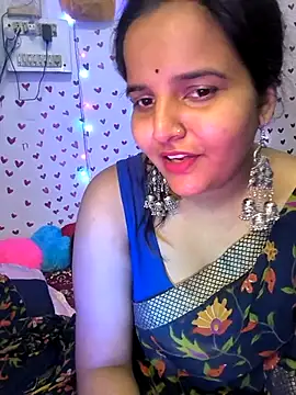 Snapshot of QueerSofty chatting on October 2, 1:34 am QueerSofty online show from October 2, 1:34 am