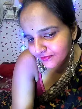 Snapshot of QueerSofty chatting on October 7, 9:50 am QueerSofty online show from October 7, 9:50 am