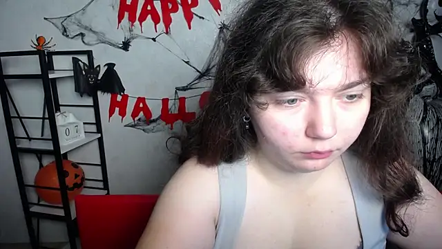 NeonilaLisova online show from November 8, 6:13 am