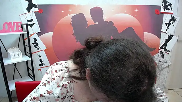 NeonilaLisova online show from December 4, 6:23 am