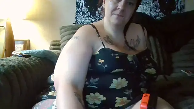 ThickkkMama420 online show from May 17, 5:53 pm