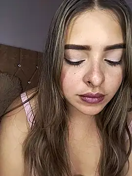 Nahomy cm online show from March 5, 9:11 pm