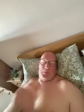 philefc online show from April 9, 6:13 am