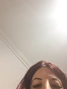 Snapshot of Anayssa_ chatting on October 16, 8:32 pm Anayssa online show from October 16, 8:32 pm