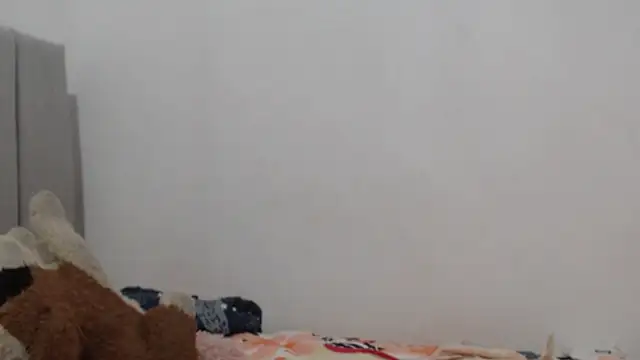 Snapshot of Dolly_Peach_ chatting on May 2, 6:35 pm Dolly Peach online show from May 2, 6:35 pm