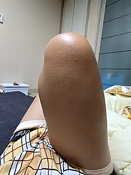 Snapshot of aloan_Tk chatting on October 18, 9:26 pm aloan Tk online show from October 18, 9:26 pm