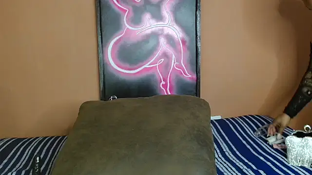 SexxyAddiict online show from September 26, 1:42 am