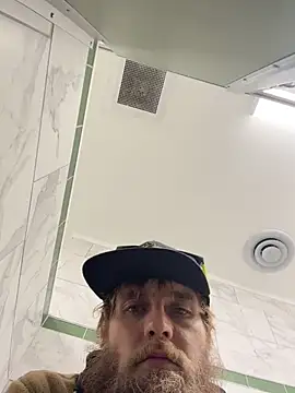 Snapshot of high3ndlowlife chatting on February 5, 12:10 pm high3ndlowlife online show from February 5, 12:10 pm