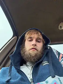 Snapshot of high3ndlowlife chatting on February 11, 12:54 pm high3ndlowlife online show from February 11, 12:54 pm