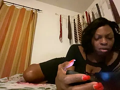 Snapshot of KANDIS864 chatting on June 19, 4:39 am KANDIS864 online show from June 19, 4:39 am