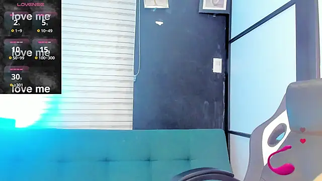 SamaraAnders  online show from November 4, 4:55 am