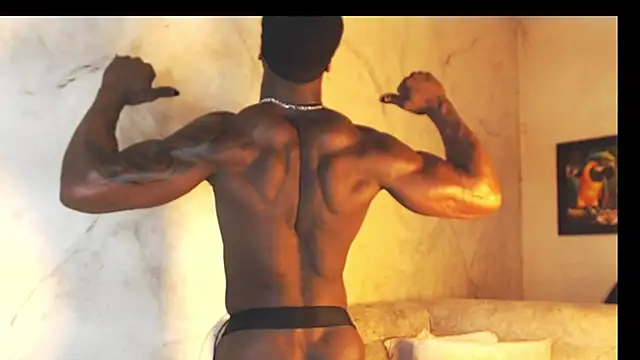 Snapshot of MrByronStallion chatting on October 3, 11:07 am MrByronStallion online show from October 3, 11:07 am