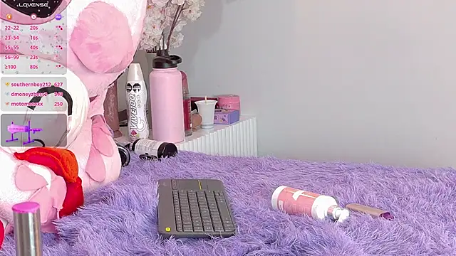 amy miller1 online show from February 12, 3:01 am