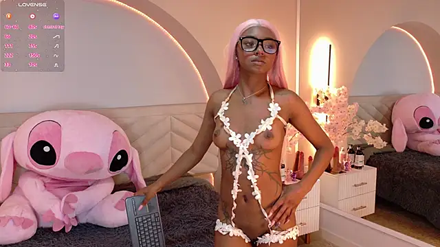 amy miller1 online show from February 26, 8:08 pm