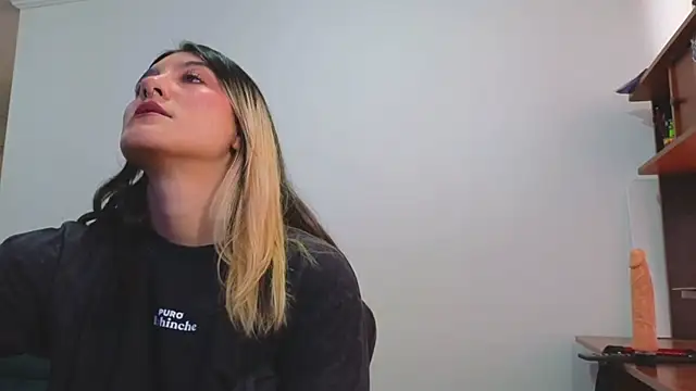 Sweetlolita online show from September 8, 7:57 pm