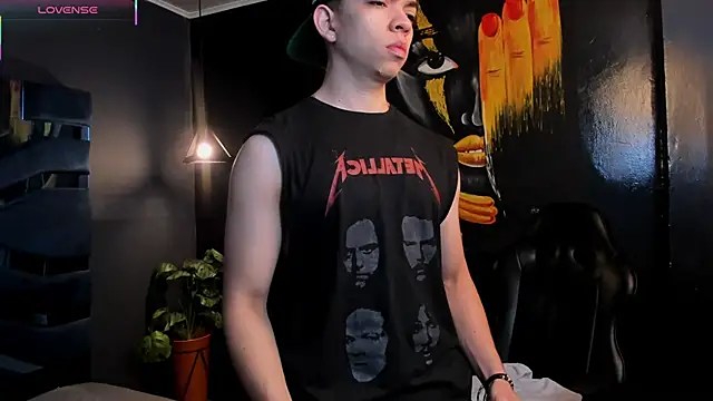 Eryonbradley online show from December 5, 11:19 am