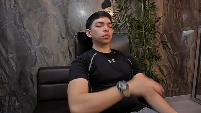 Eryonbradley online show from February 17, 11:29 am