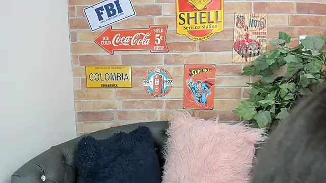 misss luxury online show from September 9, 11:10 am