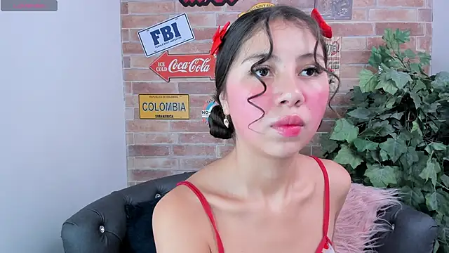 misss luxury online show from October 14, 11:00 am