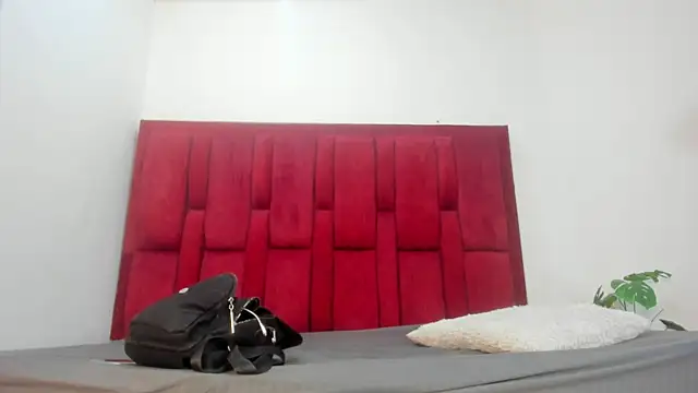 Mollyxketa1  online show from November 17, 11:10 pm