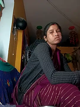 Snapshot of Sonam_pandeyji chatting on January 16, 8:40 am Sonam pandeyji online show from January 16, 8:40 am