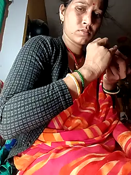 Snapshot of Sonam_pandeyji chatting on February 21, 11:55 am Sonam pandeyji online show from February 21, 11:55 am