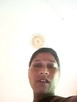 Snapshot of Sonam_pandeyji chatting on March 9, 10:52 am Sonam pandeyji online show from March 9, 10:52 am