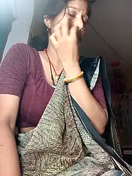 Snapshot of Sonam_pandeyji chatting on April 15, 10:32 pm Sonam pandeyji online show from April 15, 10:32 pm