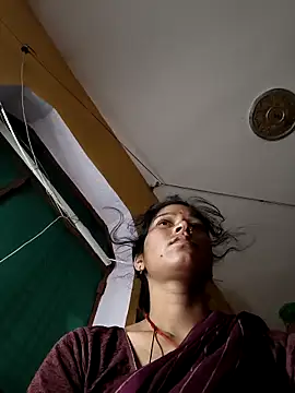 Snapshot of Sonam_pandeyji chatting on April 24, 11:40 pm Sonam pandeyji online show from April 24, 11:40 pm