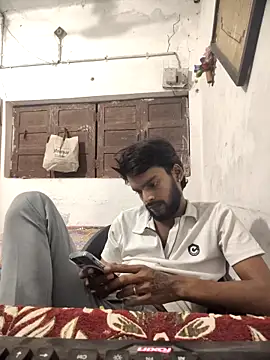 yashuuuu021 online show from October 22, 4:29 pm