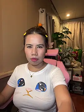 Kath C online show from April 16, 7:31 am